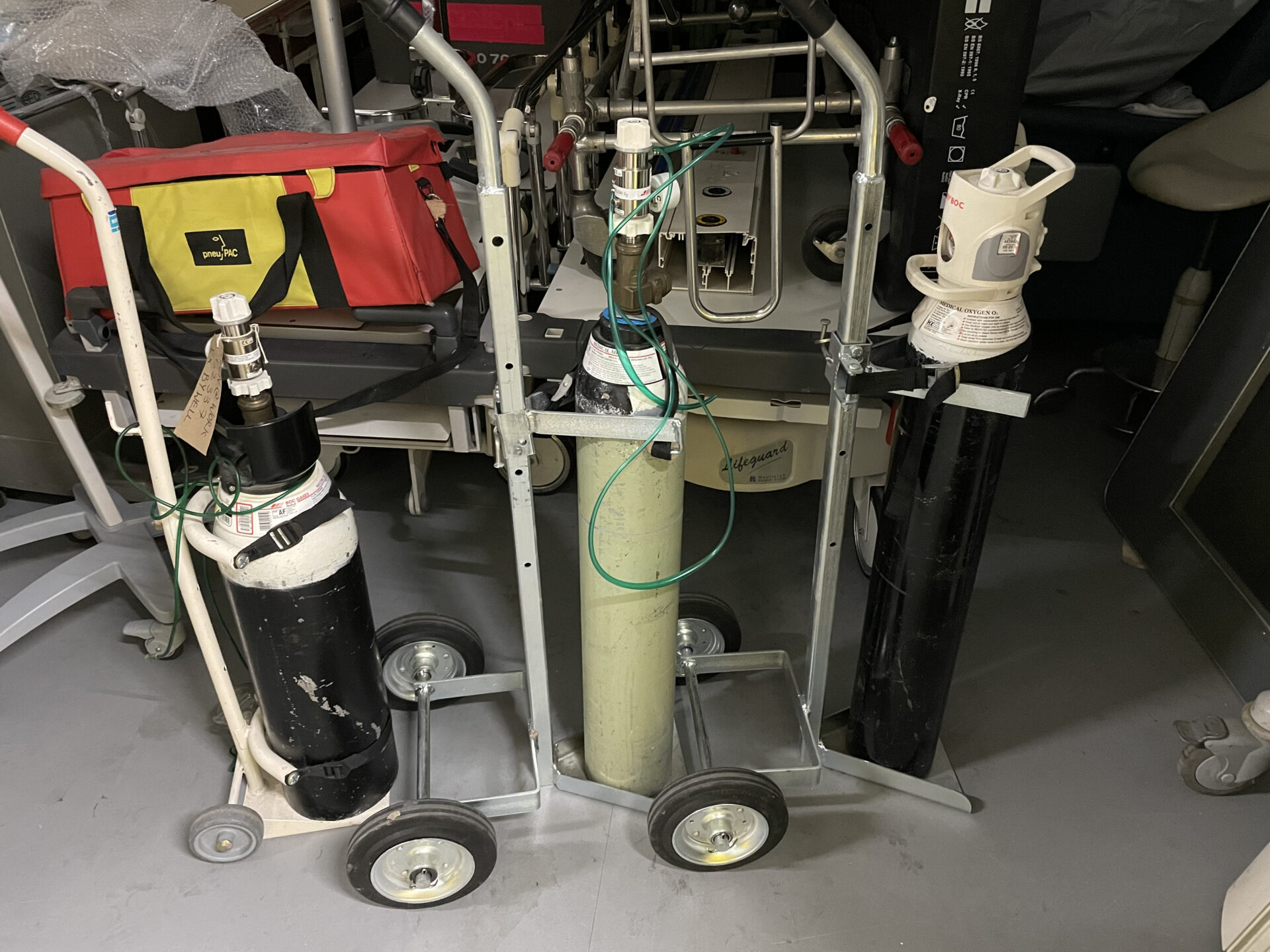 Oxygen & Air Cylinders