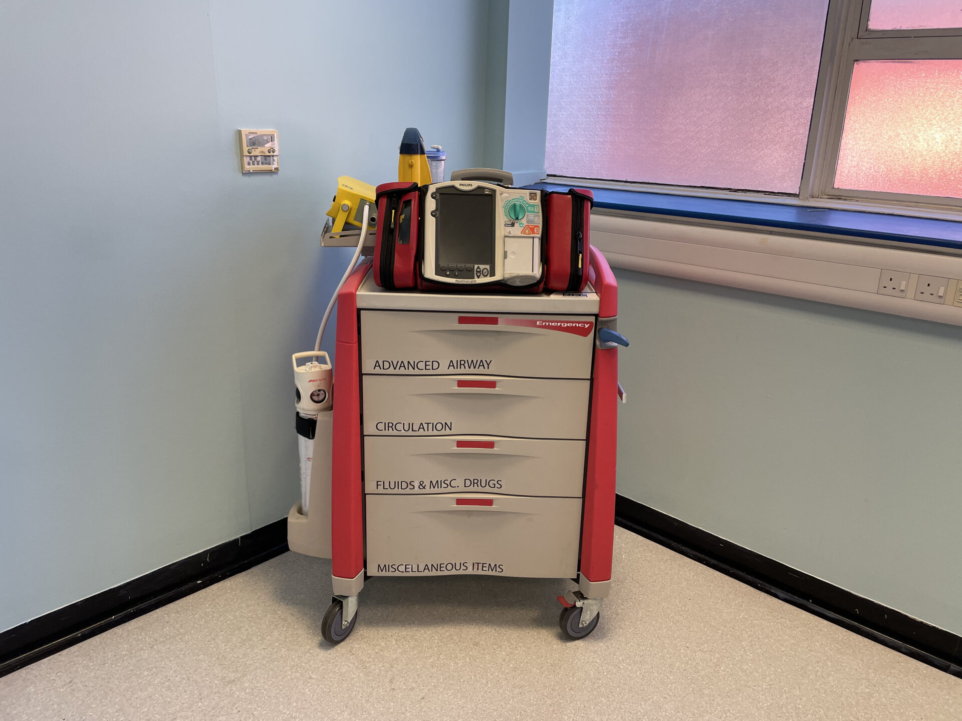 Defibrillator & Crash Trolley 1